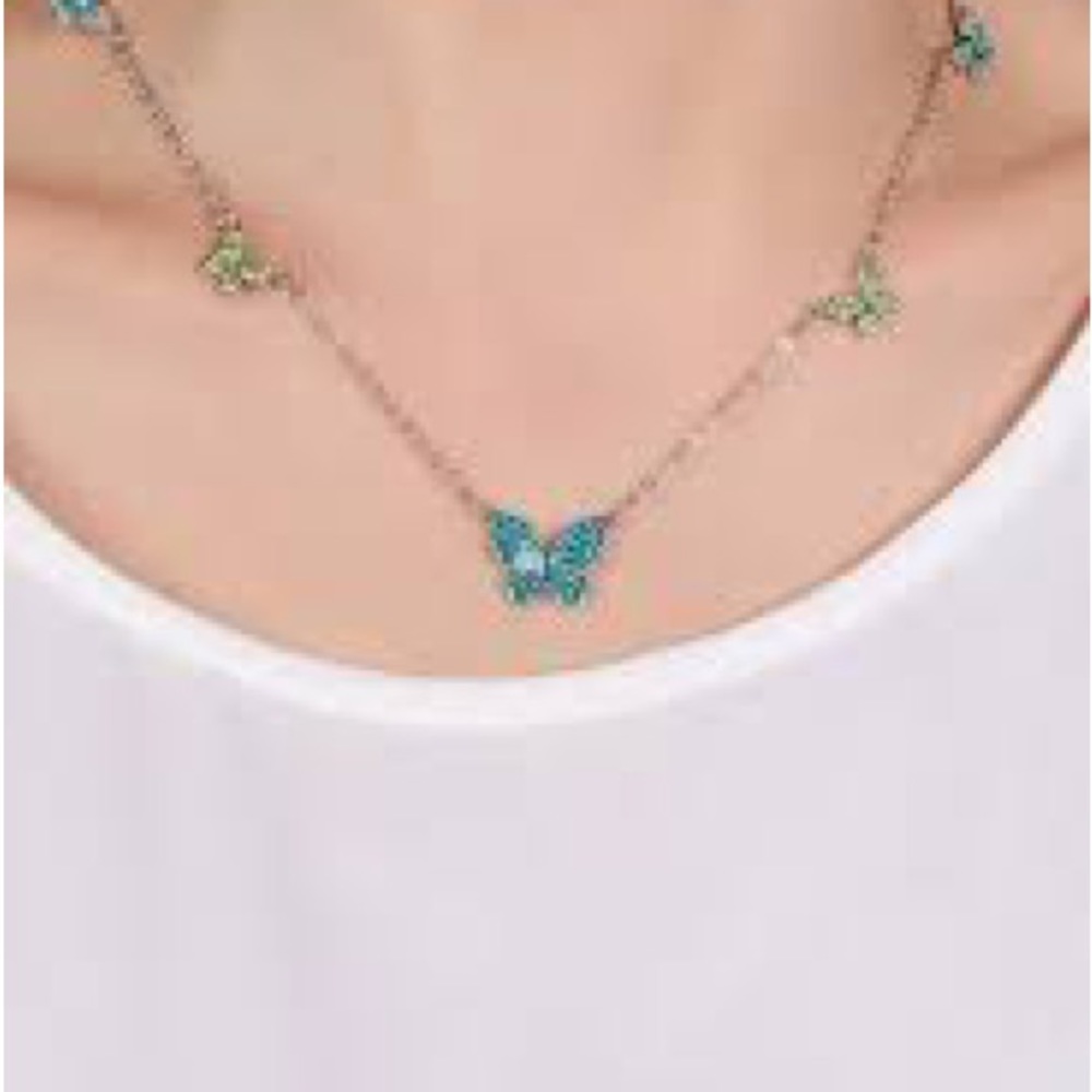 Necklace - Picture 3 of 3